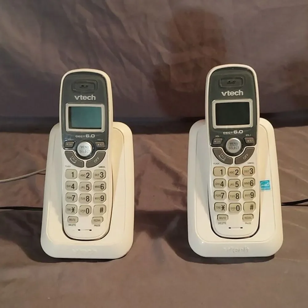 VTech CS6114 DECT 6.0 Digital Cordless Phones with Caller ID/Call Waiting